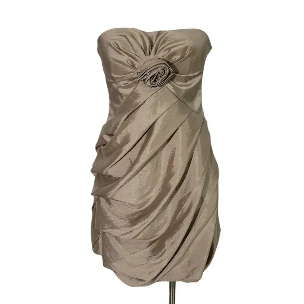 Romeo and Juliet Couture Cocktail Dress Size Mediu